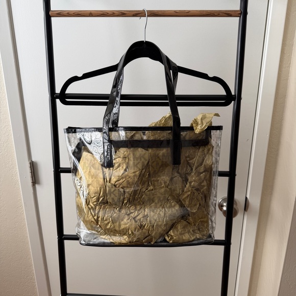 NWOT Michael Kors Black Transparent Zipper Tote with Removeable pouch - Picture 3 of 5